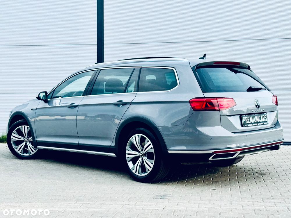 Volkswagen Passat Alltrack 2.0 TDI SCR DSG 4Motion - 15