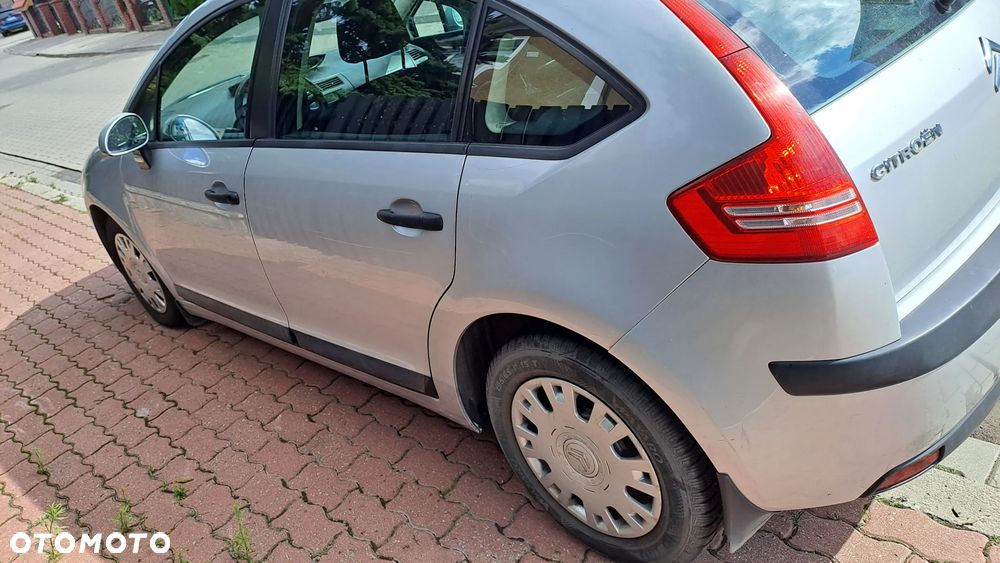 Citroën C4 1.4 16V X - 4