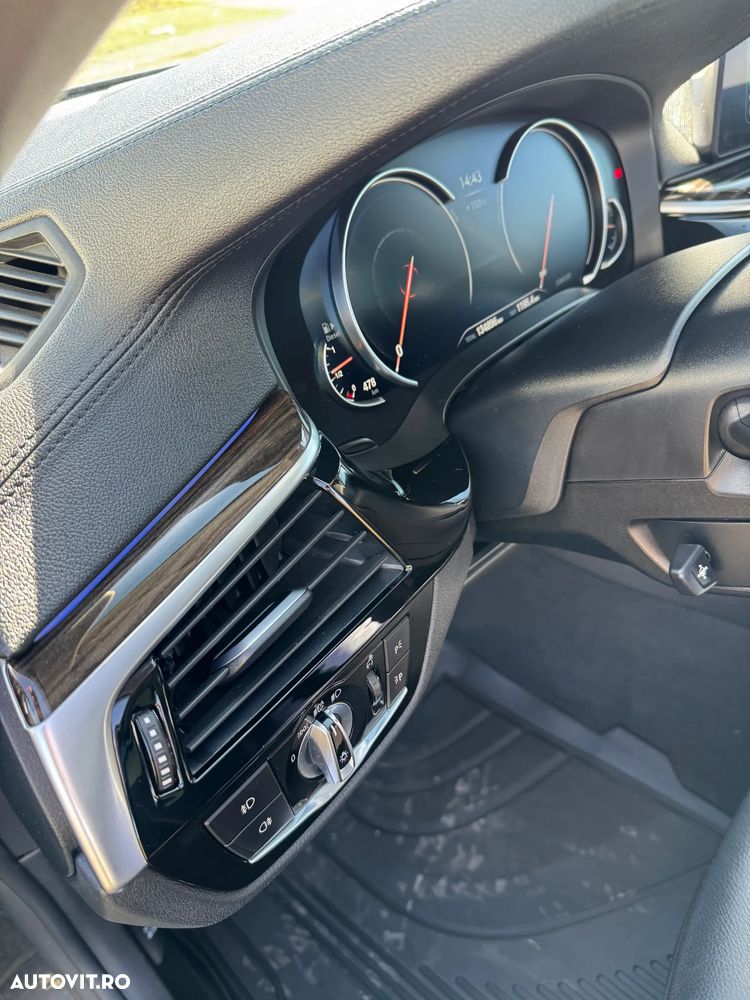 BMW Seria 5 520d xDrive Aut. Luxury Line - 18