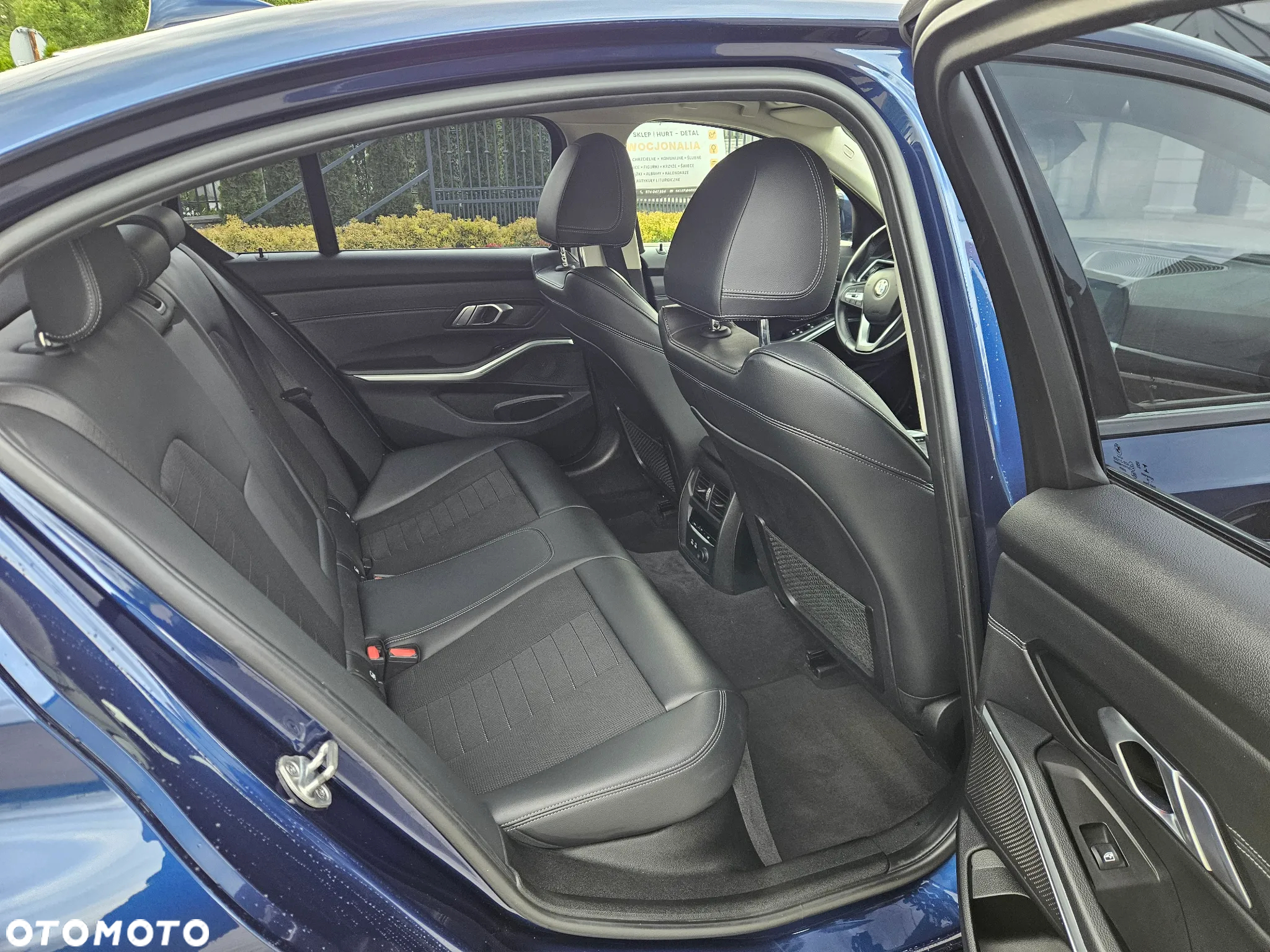 BMW Seria 3 320d Sport Line Shadow sport - 26