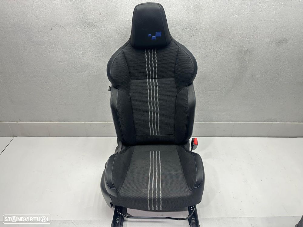 Conjunto Bancos / Interior Completo - Renault Megane IV GT Line (2018) - 6
