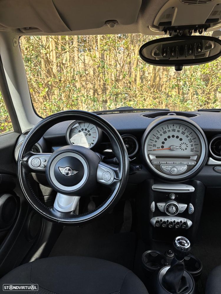 MINI Clubman One - 9