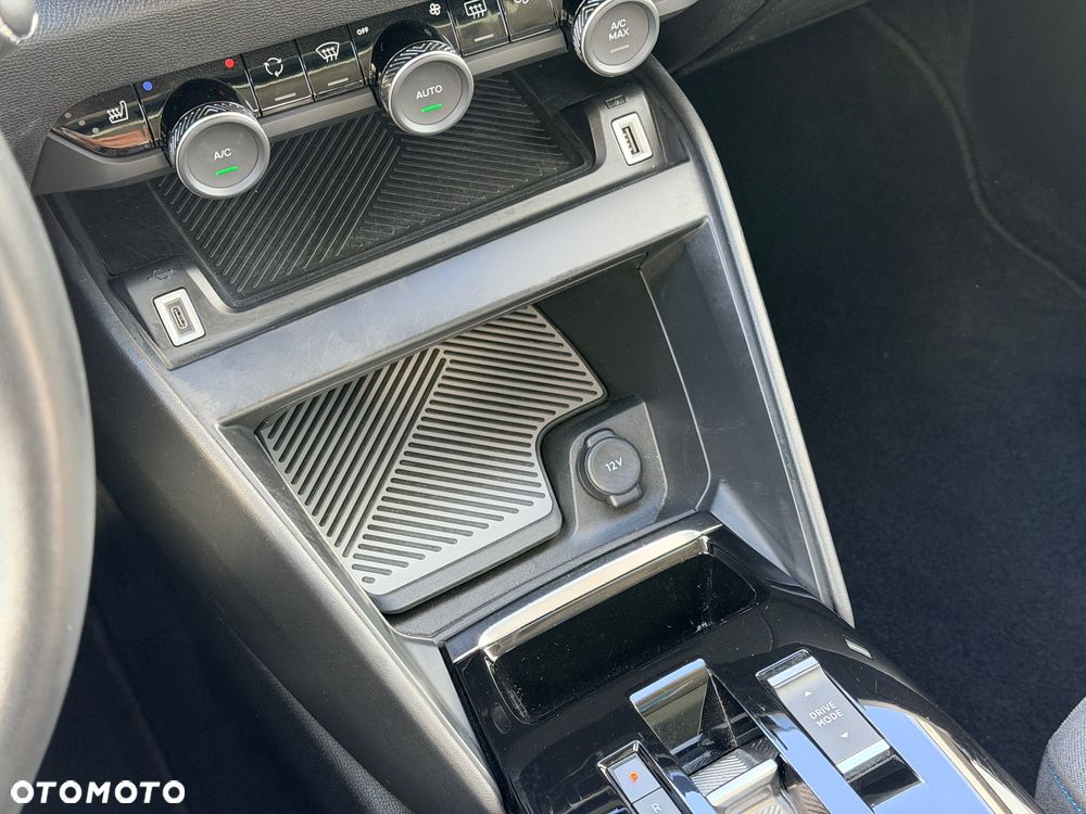 Citroën C4 1.5 BlueHDi Shine S&S EAT8 - 32