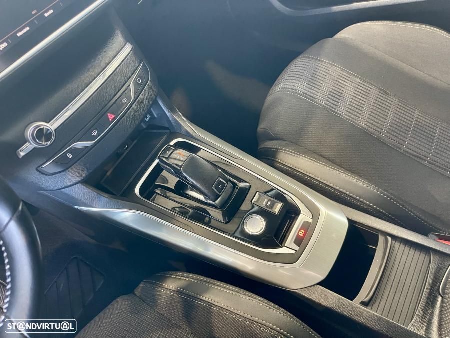 Peugeot 308 1.2 PureTech Allure Pack EAT8 - 14