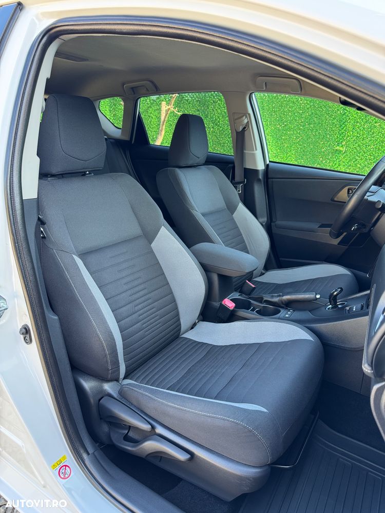 Toyota Auris 1.8 VVT-i Automatik Edition - 10