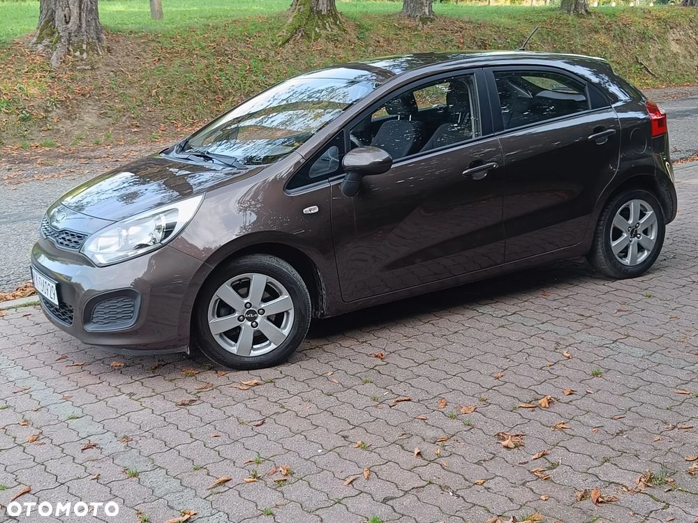 Kia Rio 1.2 M - 28