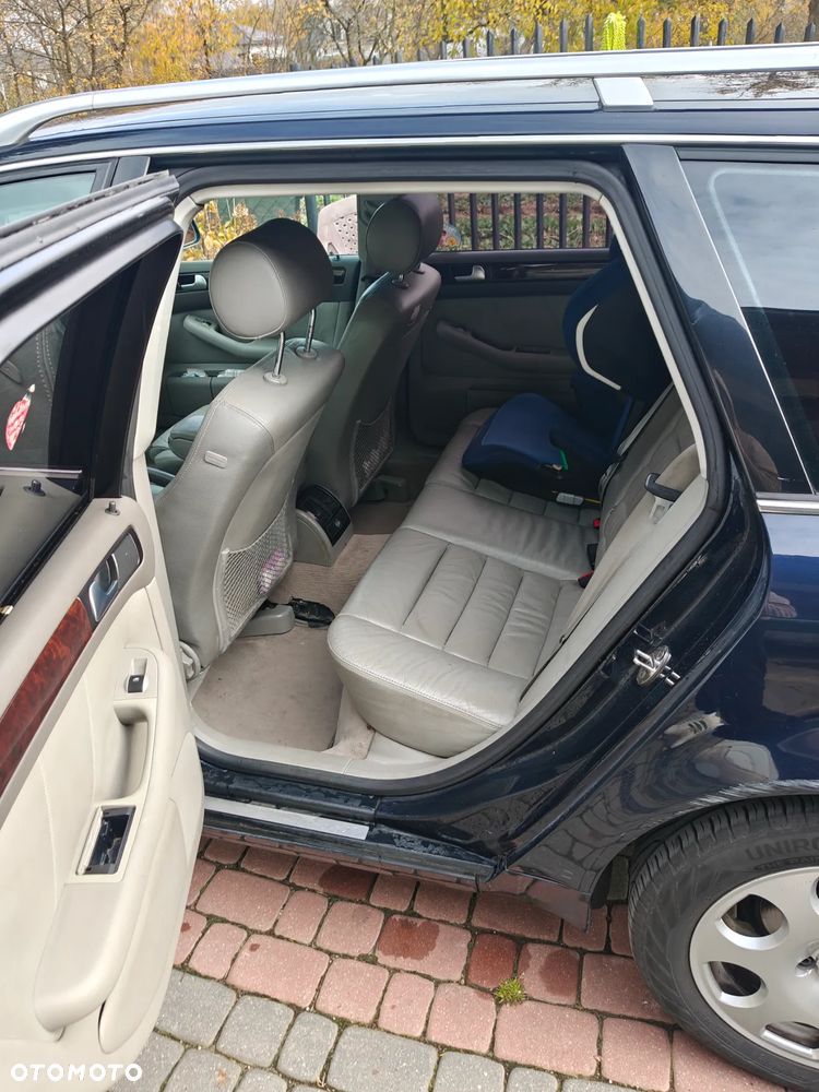 Audi A6 Avant 2.4 Multitronic - 6