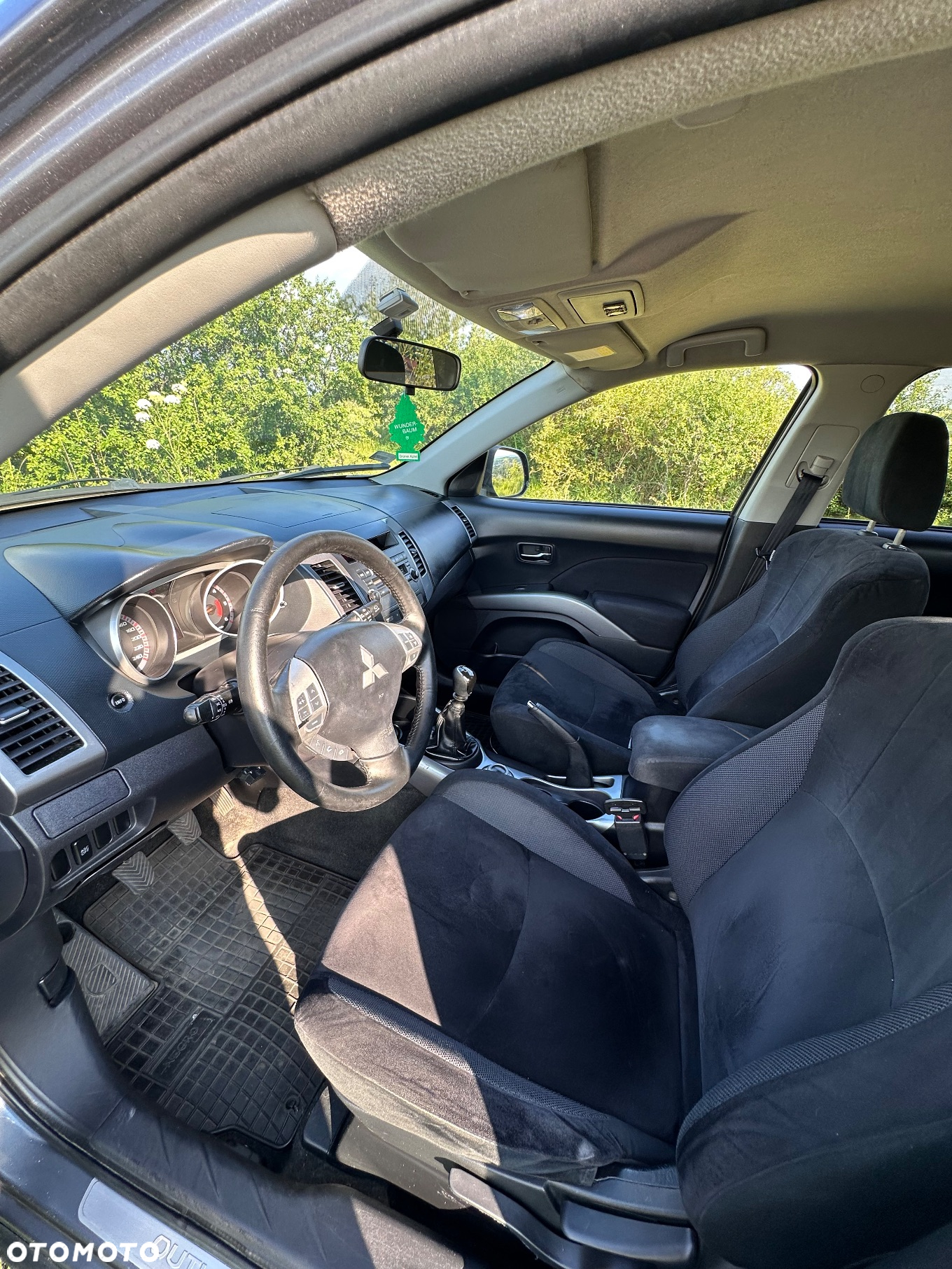 Mitsubishi Outlander 2.0 DI-D 4WD Instyle - 9