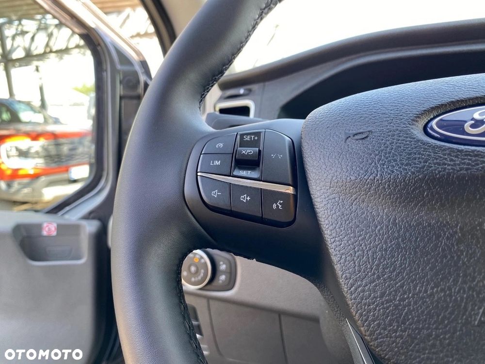 Ford Transit - 10