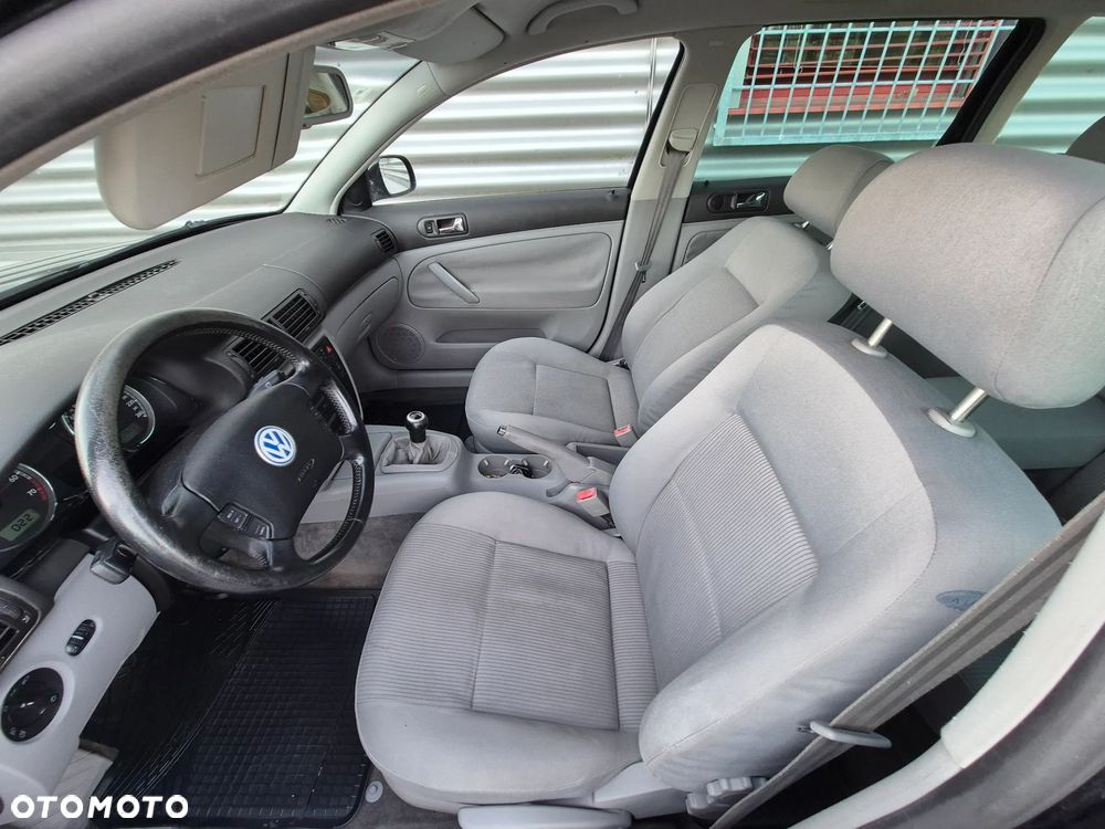 Volkswagen Passat Variant 2.0 4Motion - 6