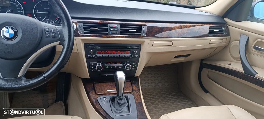 BMW 320 d Sport Auto - 7