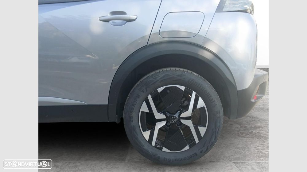 Peugeot 2008 - 11