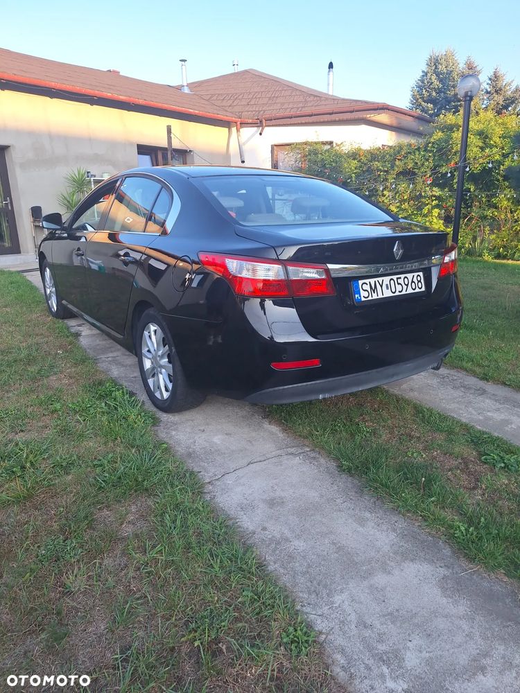 Renault Latitude - 3