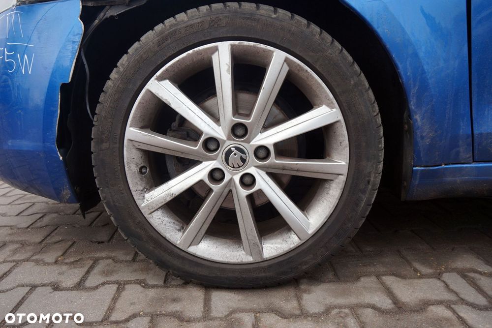 KOŁA FELGI ALUFELGI OCTAVIA III 5E5 17 5X112 ET49 17 5x112 17 5X112 ET49 SKODA 2012-2016 - 2