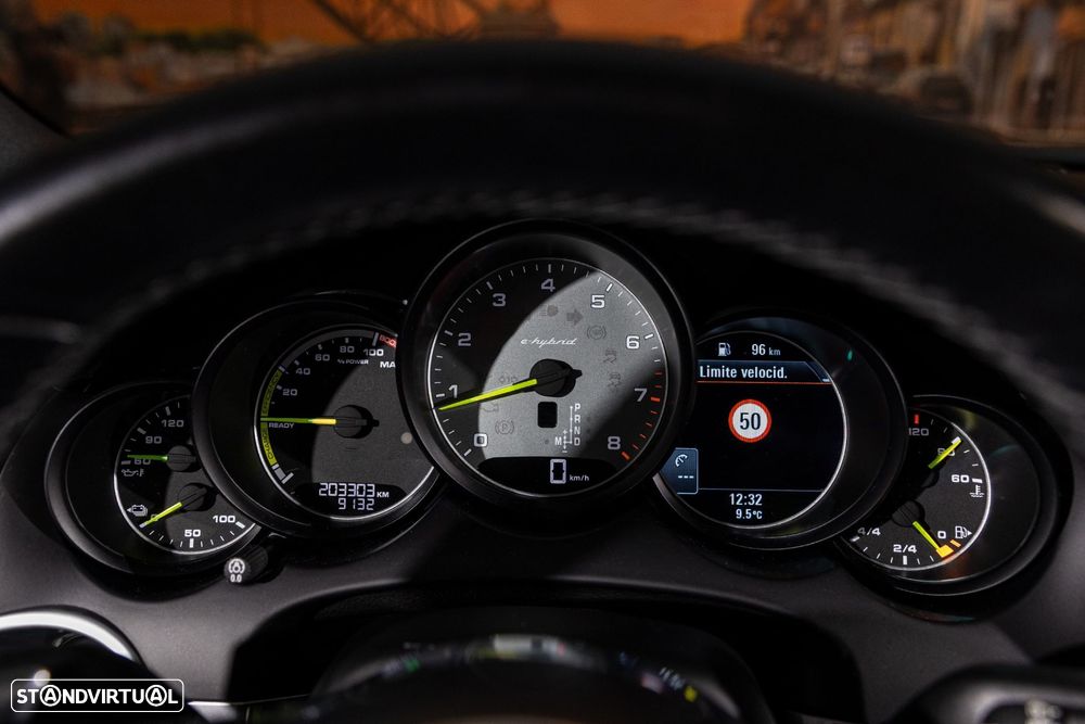 Porsche Cayenne S E-Hybrid - 14