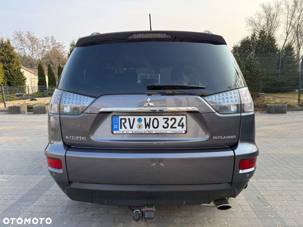Mitsubishi Outlander 2.0 2WD Invite - 15