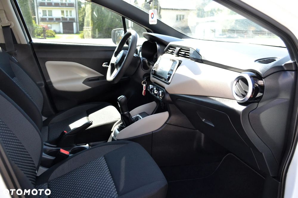 Nissan Micra 1.0 Acenta - 9