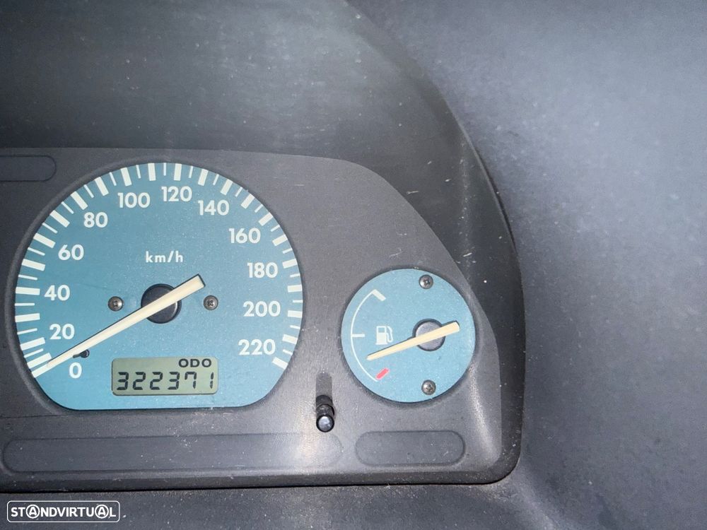 Land Rover Freelander 2.0 di - 16