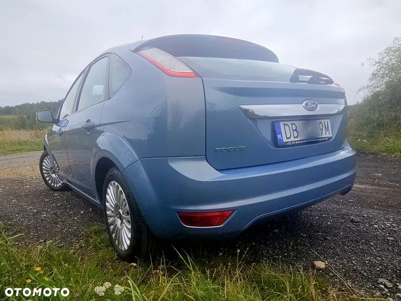 Ford Focus 2.0 16V Titanium - 17