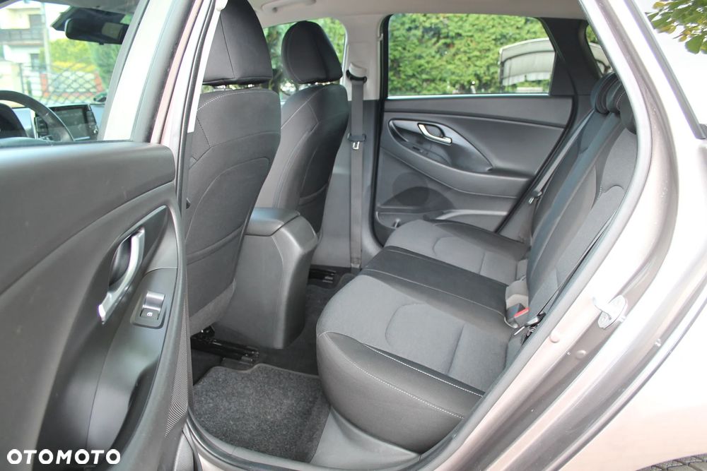 Hyundai i30 1.5 T-GDI 48V-Hybrid EDITION 30+ - 15