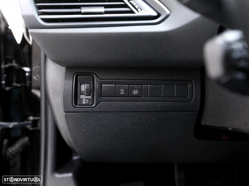 Peugeot 308 SW 1.5 BlueHDi Allure - 15