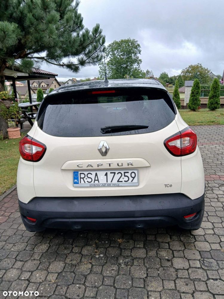Renault Captur 0.9 Energy TCe Helly Hansen - 6