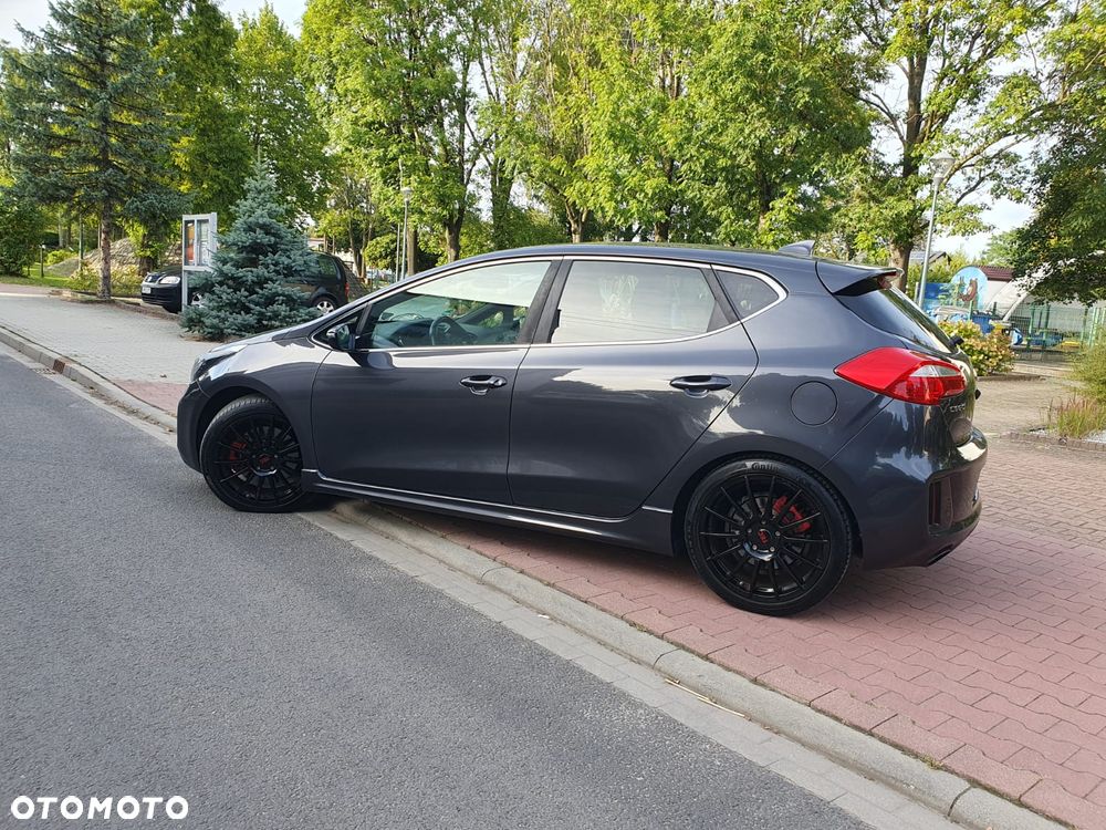 Kia Ceed 1.6 T-GDI GT XL - 30