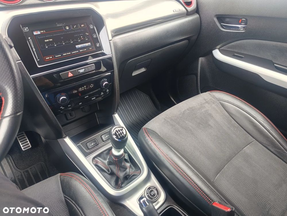 Suzuki Vitara 1.4 Boosterjet Allgrip Comfort+ - 20