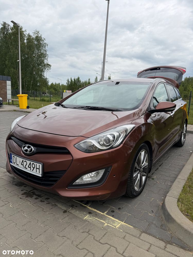 Hyundai i30 1.6 CRDi Premium - 3