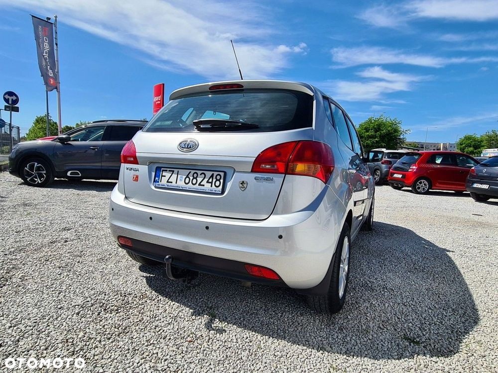 Kia Venga 1.4 CRDi L - 10