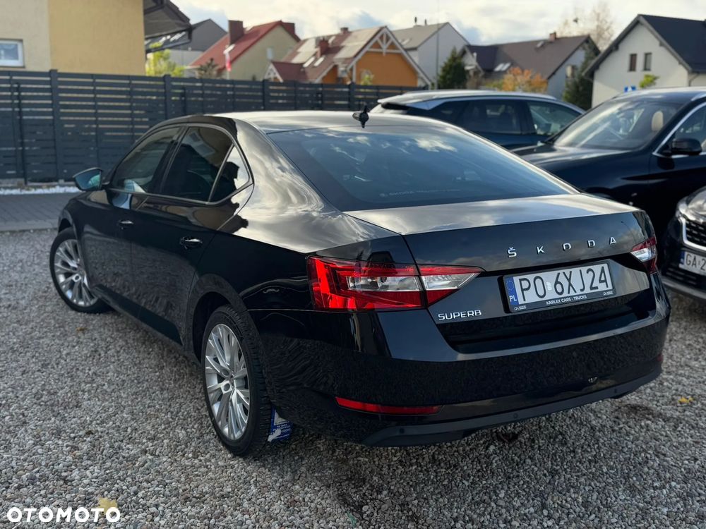 Skoda Superb 1.5 TSI Active DSG - 5