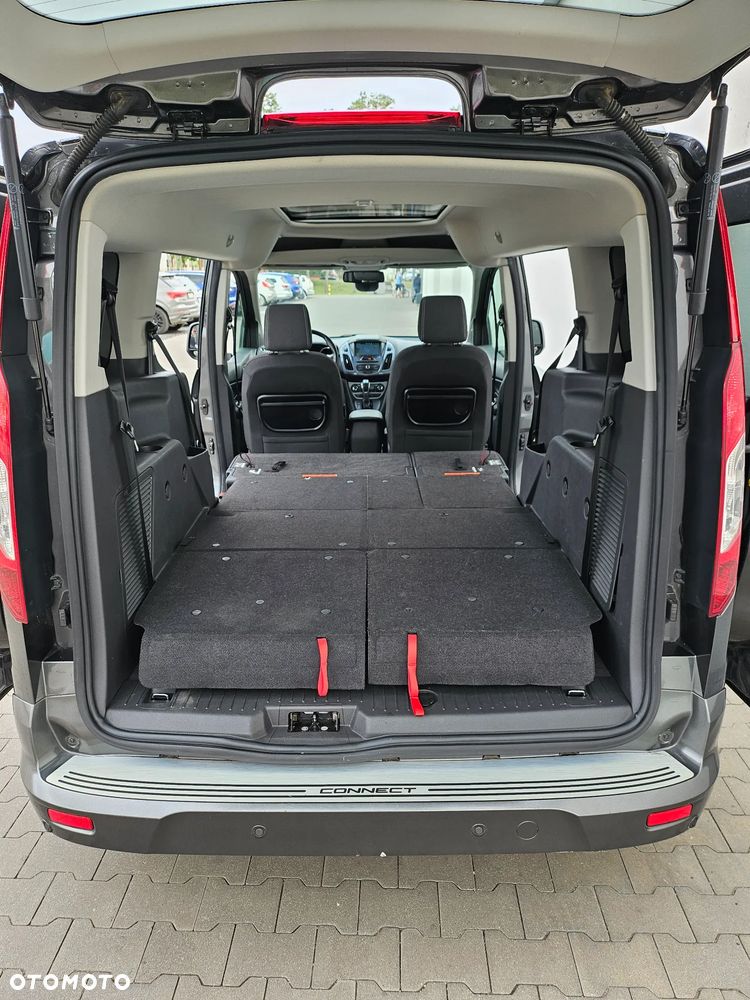 Ford Tourneo Connect Grand - 6