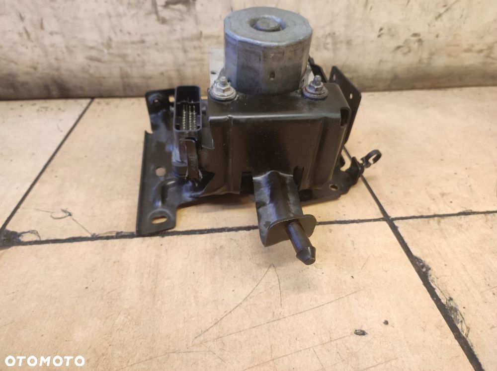 poma abs transit custom - 5