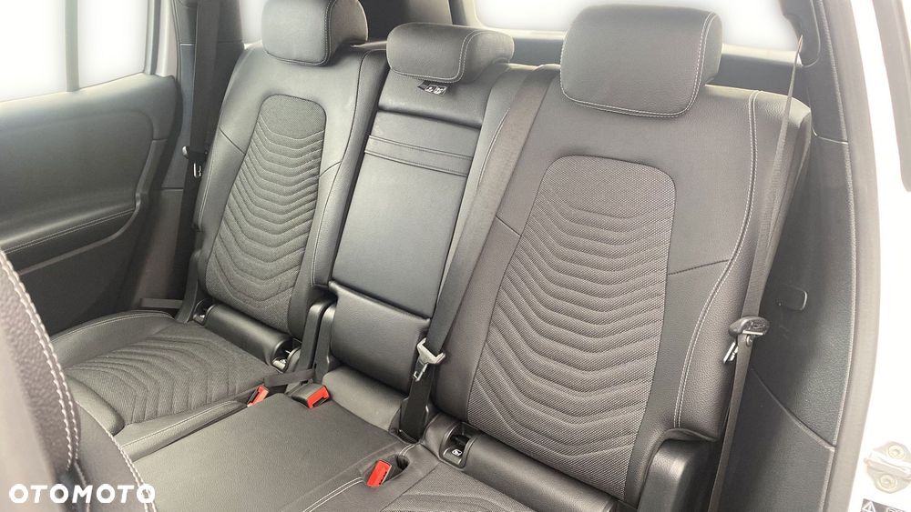 Mercedes-Benz GLB 200 d 8G-DCT - 12