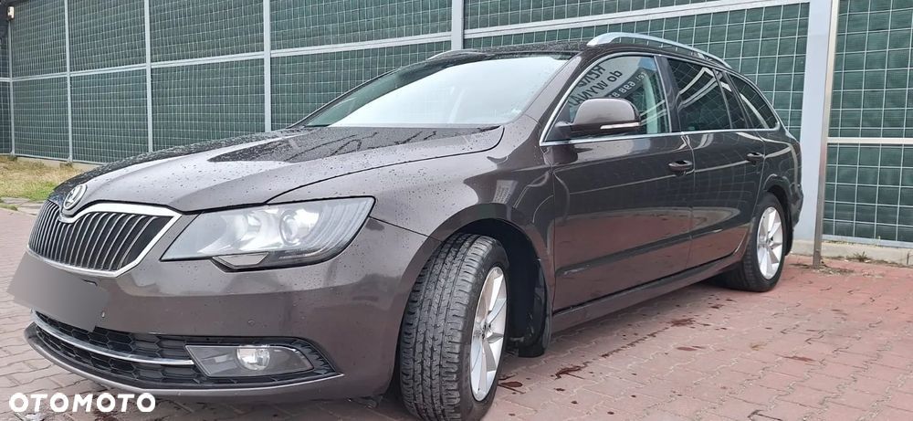 Skoda Superb 2.0 TDI Business - 1