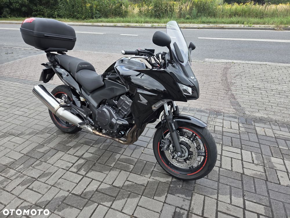 Honda CBF - 10