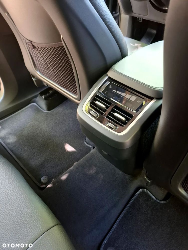 Volvo XC 90 B5 D AWD Ultimate Bright 7os - 10