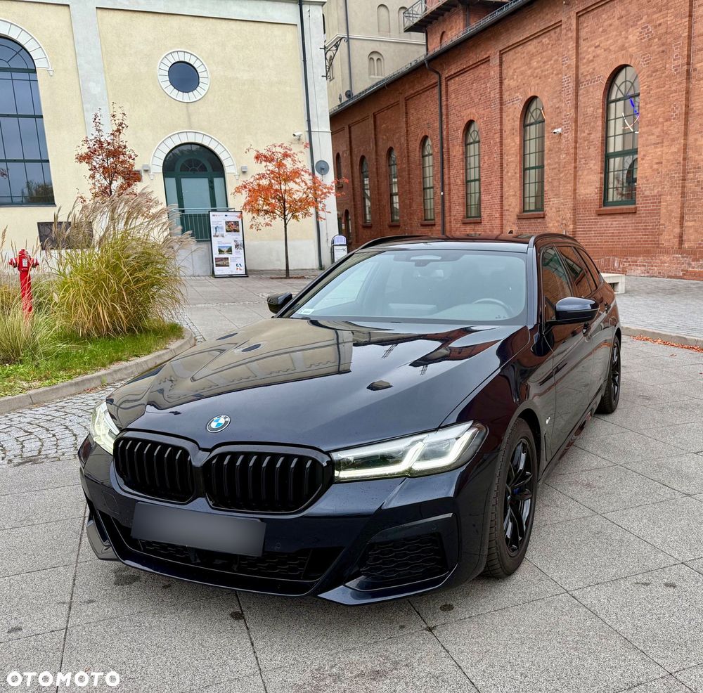 BMW Seria 5 530d xDrive M Sport sport - 9