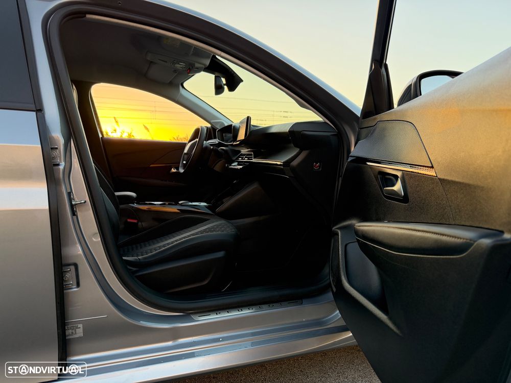 Peugeot e-208 50 kWh Edition - 20