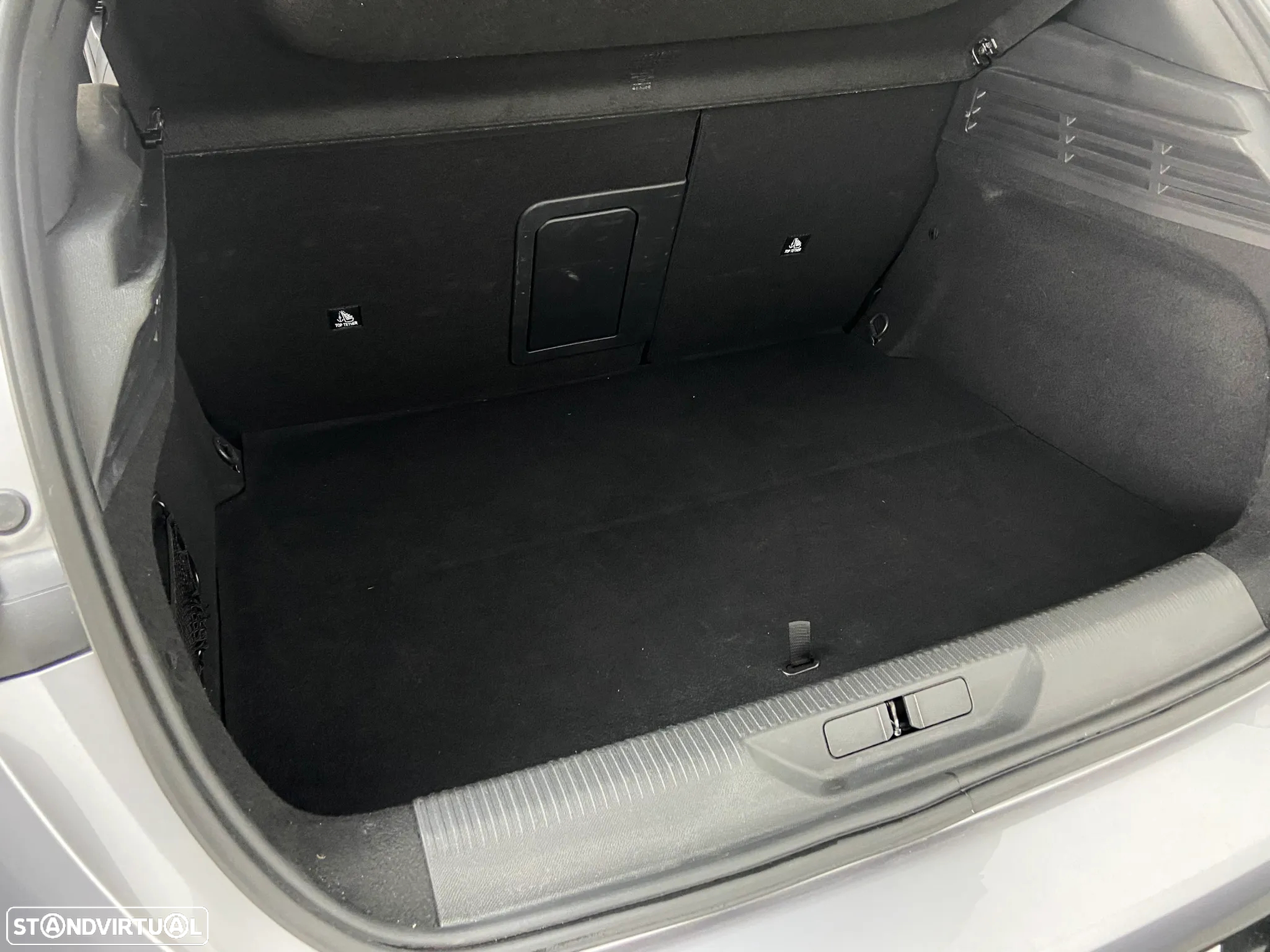 Peugeot 308 - 11