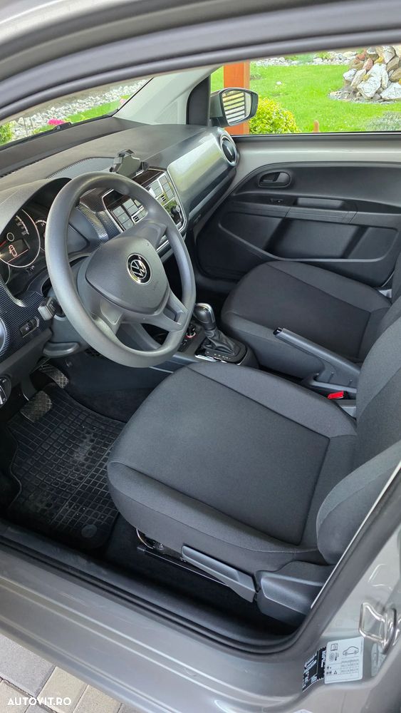 Volkswagen up! - 9