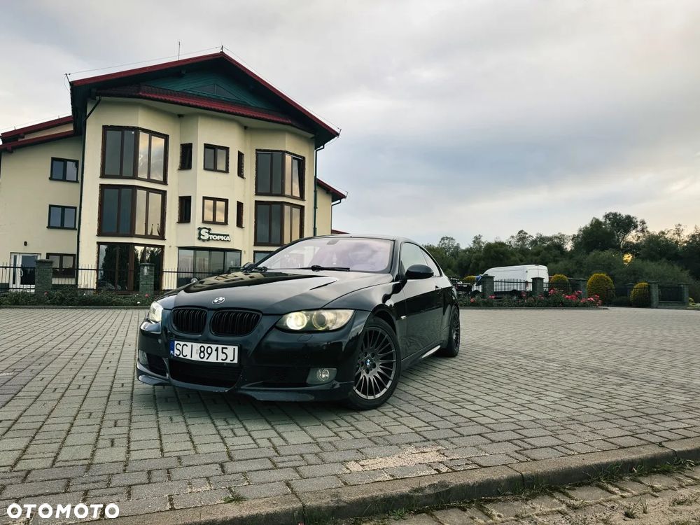 BMW Seria 3 330d xDrive - 9