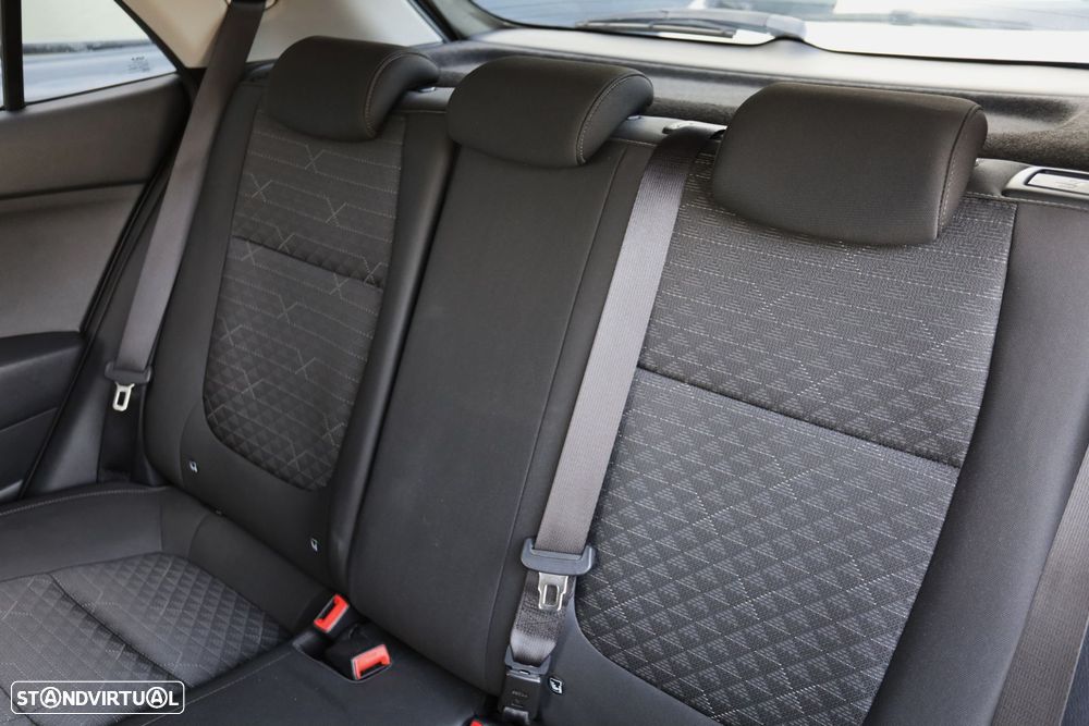 Kia Rio 1.2 CVVT Urban - 17