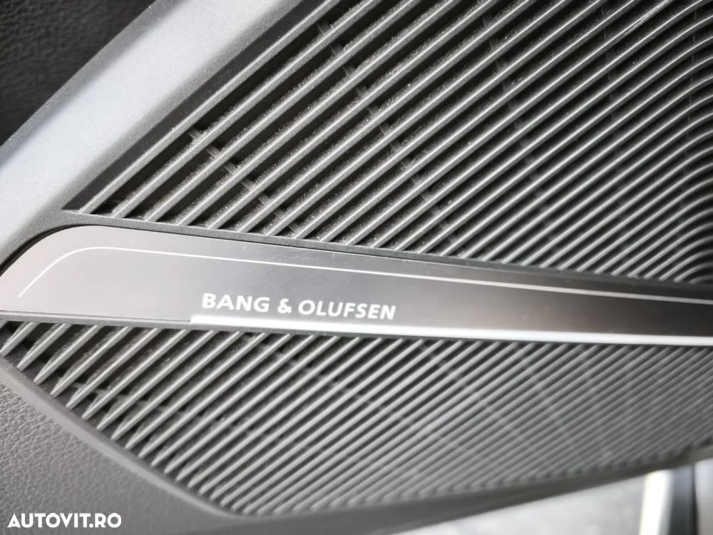 Audi Q5 40 TDI quattro S tronic MHEV S Line - 32