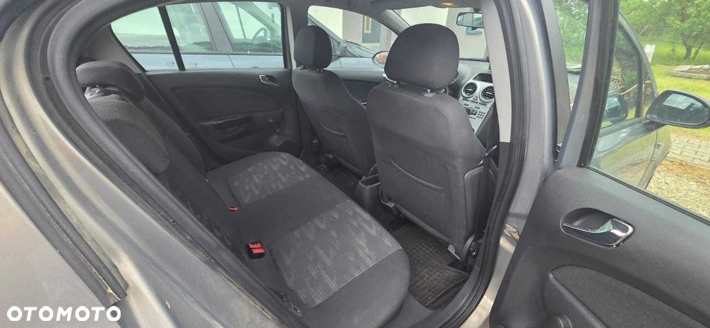 Opel Corsa - 6