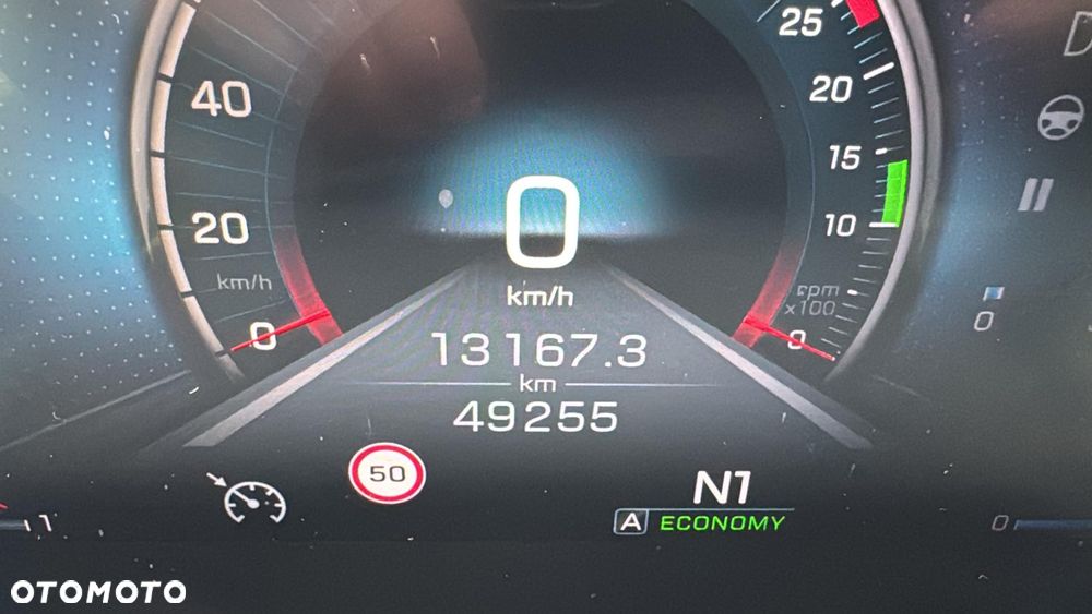 Mercedes-Benz ACTROS - 28