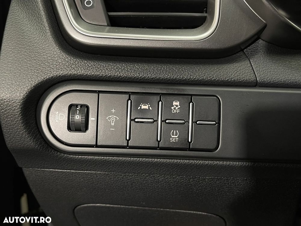 Kia Ceed 1.0 T-GDI OPF Edition 7 - 17