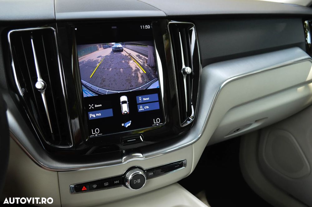 Volvo XC 60 B4 D AWD Ultimate Bright - 7