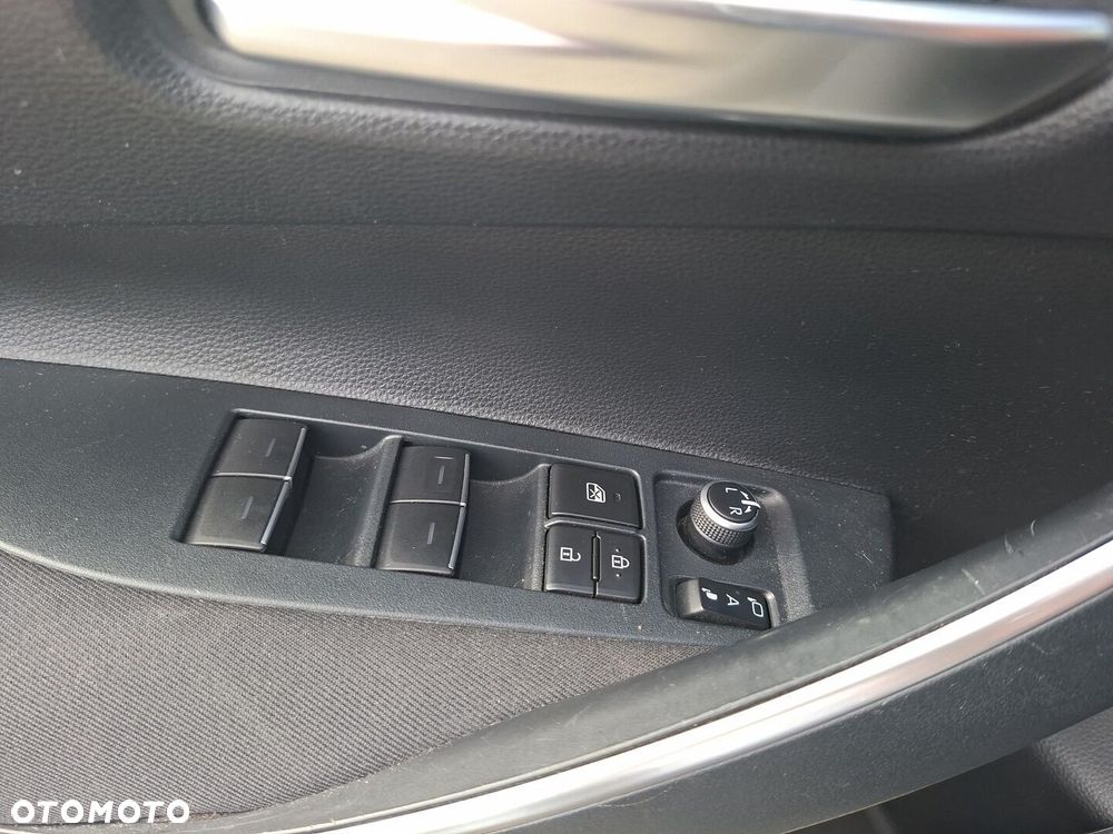 Toyota Corolla 1.6 Comfort MS - 18