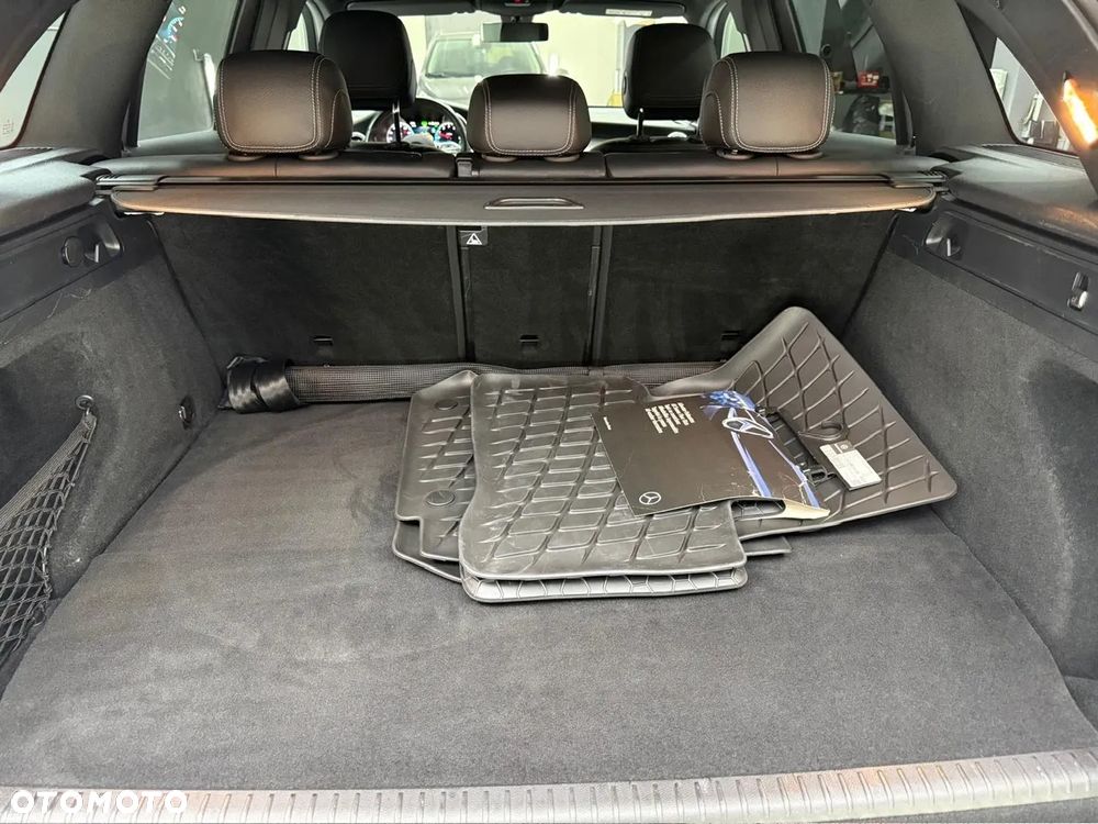Mercedes-Benz GLC 300 de 4-Matic Business Edition - 29